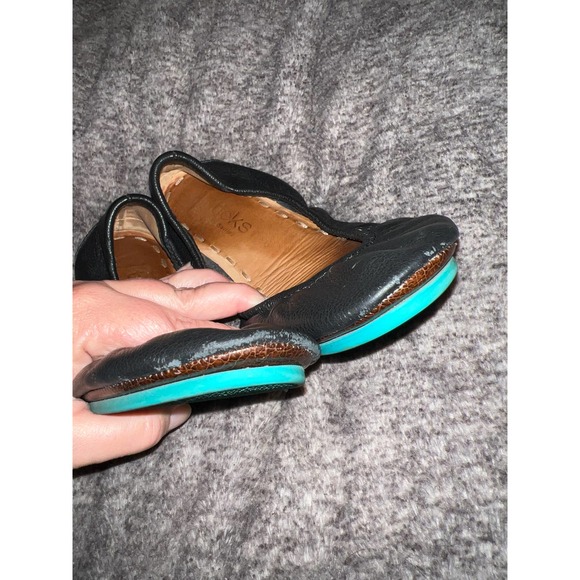 Black Matte Tieks Size 6 - Picture 4 of 5